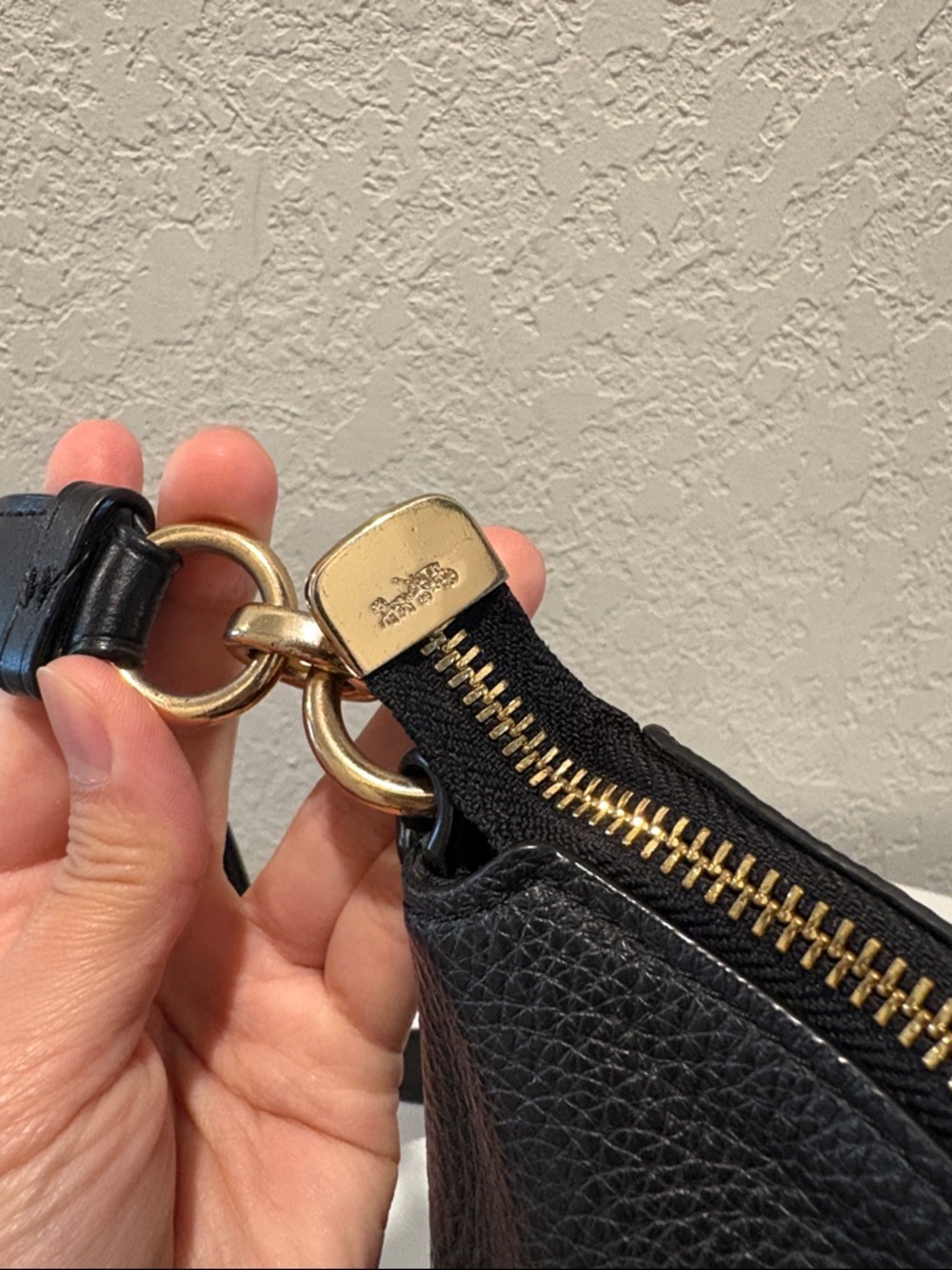 Coach Black Pebbled Leather Shoulder Crossbody - Picture 4 of 15
